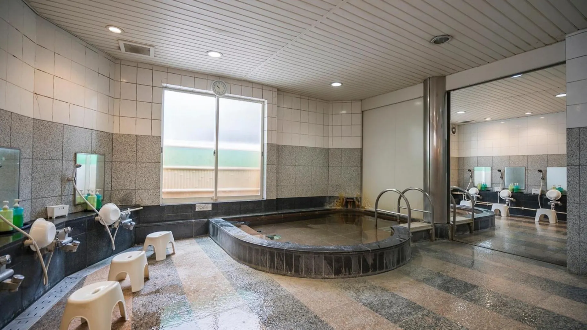 Minami Fukuoka Green Hotel - Vacation Stay 42015V 0*, פוקואוקה יפן